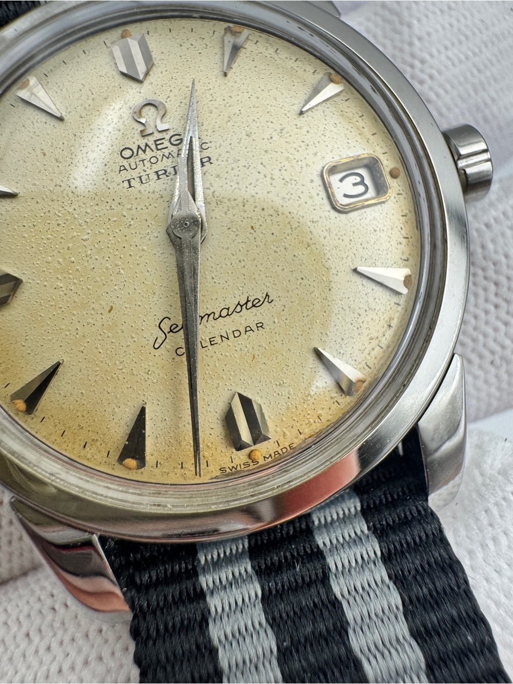 Vintage Omega Seamaster Calendar Automatic Watch - Picture 8 of 12